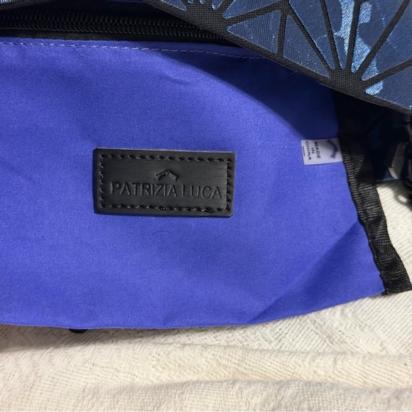 Patrizia Luca blue geometric pattern black chain shoulder bag purse - Picture 10 of 12